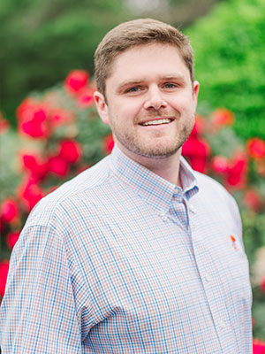 Dr. Tyler Senn